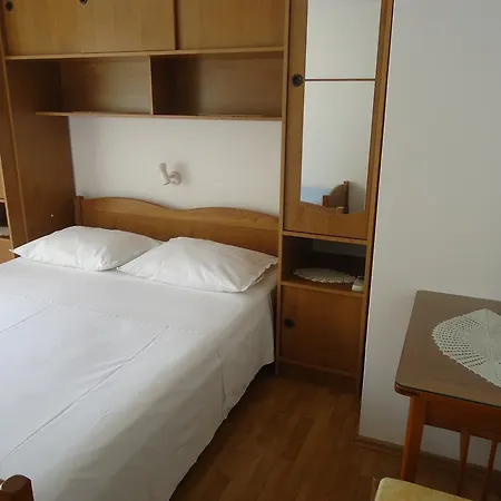 On The Apartamento Omiš