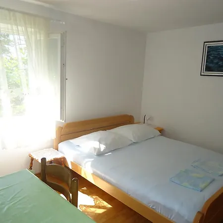 Apartment On The Omis