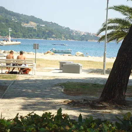 On The * Omis